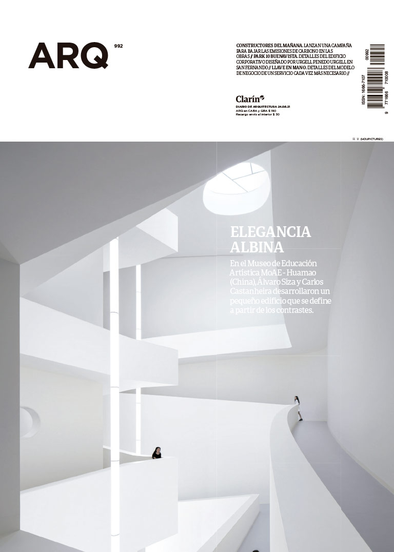 ARQ / Elegancia Albina